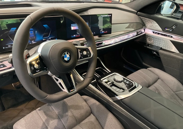 BMW Seria 7 cena 713000 przebieg: 9, rok produkcji 2023 z Kargowa małe 37